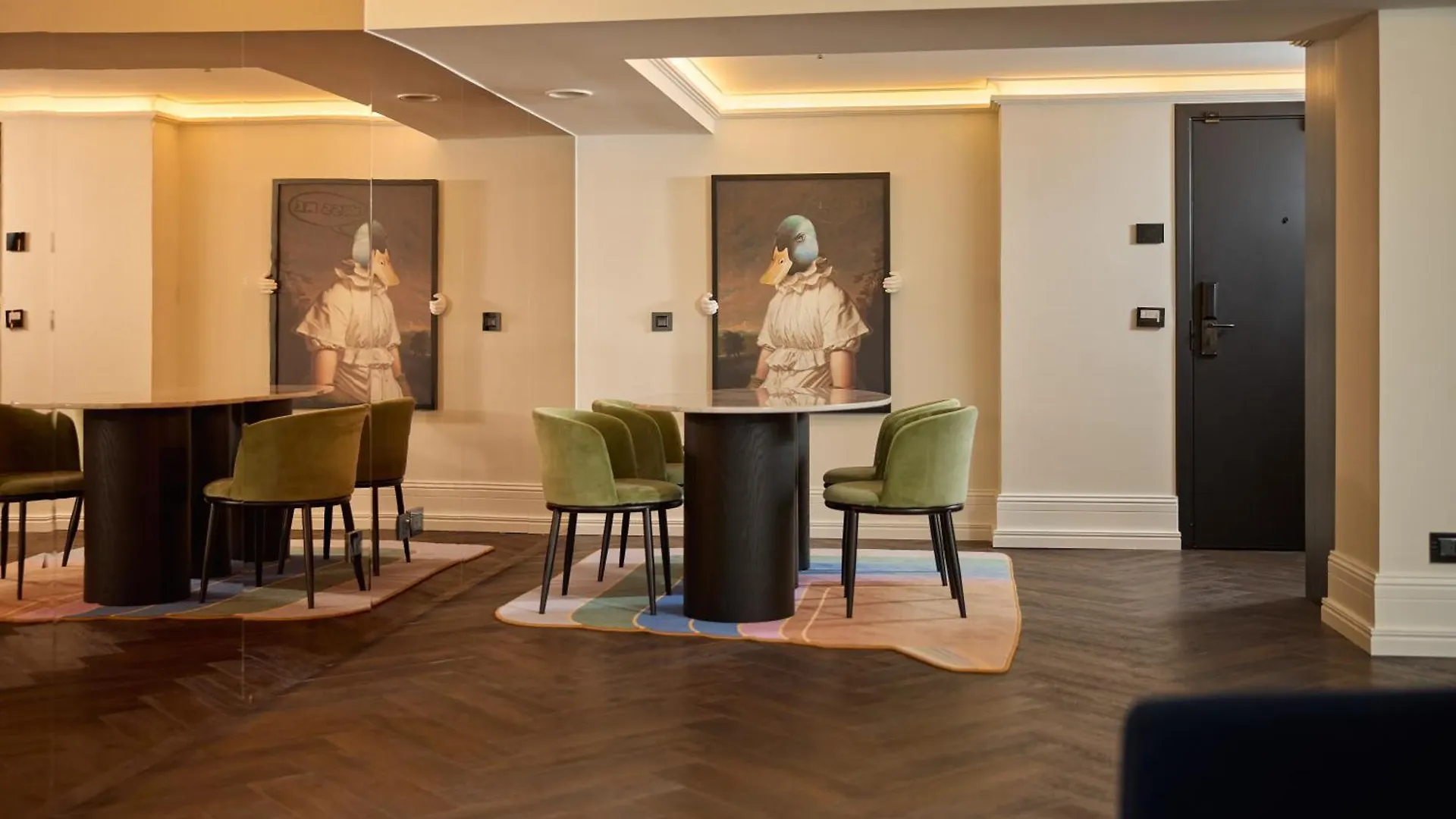 Uptown Brussels Hotel Saint-Josse-ten-Noode 4*,  Belçika