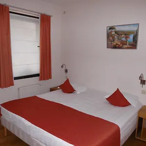 https://housingbrussels.hotelsantwerp.net