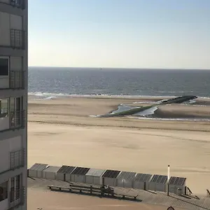 https://residentie-paola.ostend-hotel.net